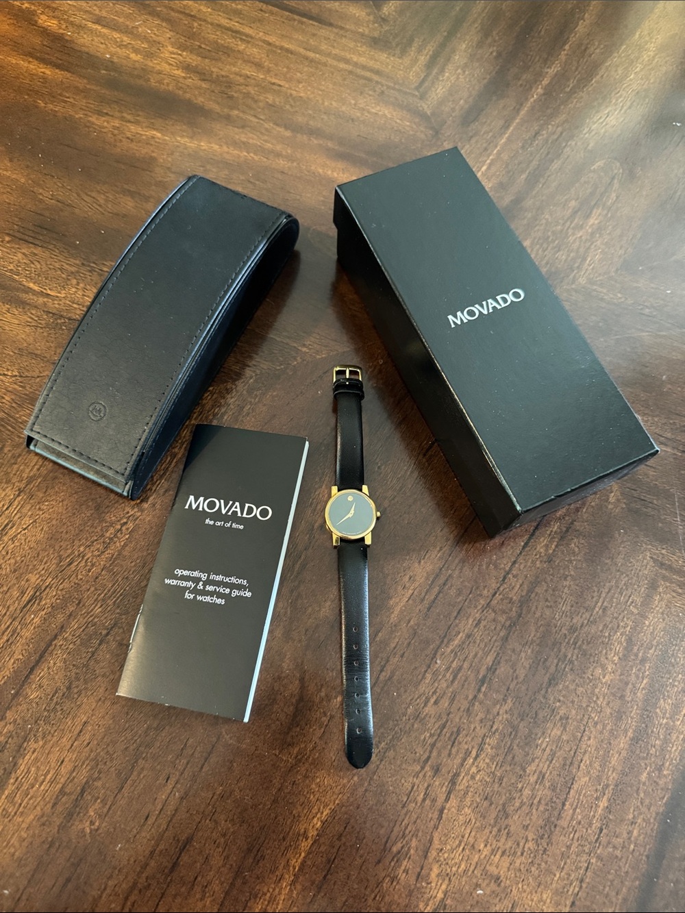 ⏰ Movado Modern Museum Classic Ladies Watch with Black Leather Band - Picture 3 of 11